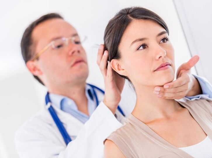 Traitement de l'ostéochondrose par un médecin